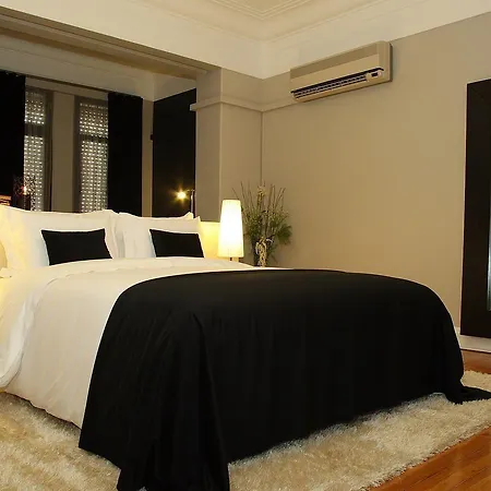 Bed and Breakfast Castilho House Lisboa