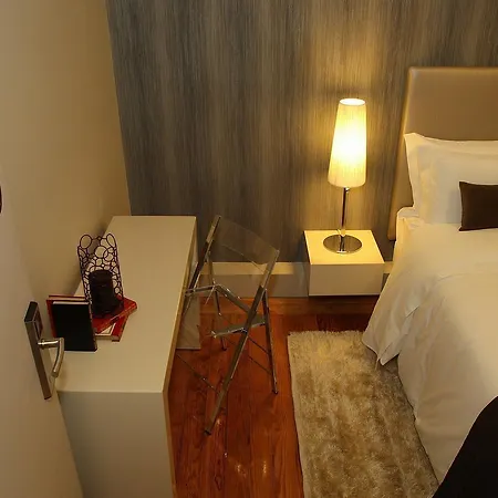 فندق مبيت وإفطار Castilho House 4*