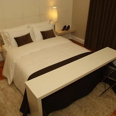 Castilho House 4*